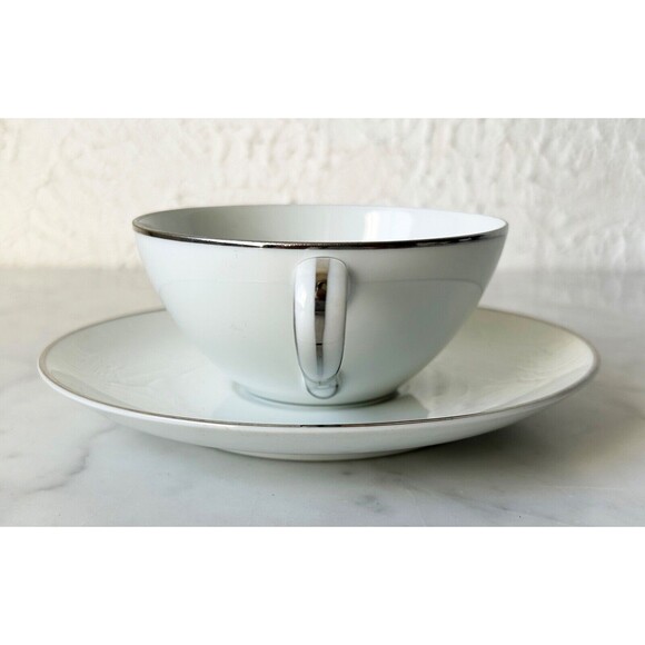 Vintage Noritake Colony China Japan Flat Cup & Saucer Set White Platinum Trim - Picture 2 of 9